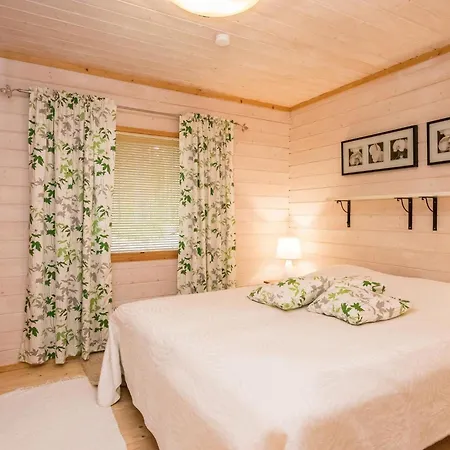 Semesterbostad Kuvalanranta By Interhome